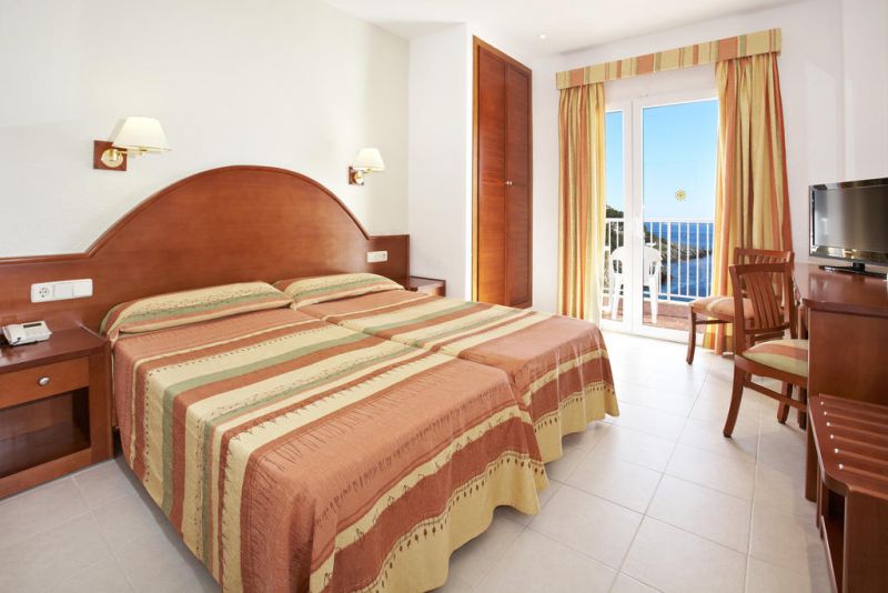 Universal Aquamarina 3*