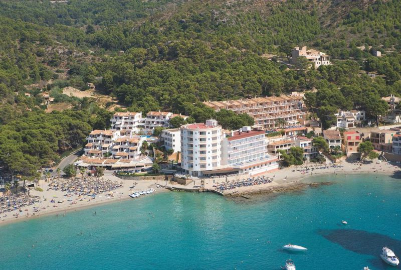 Universal Aquamarina 3*