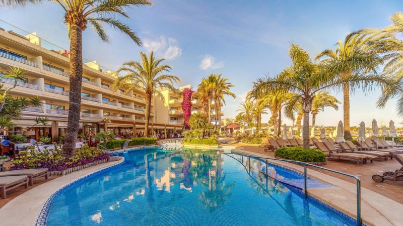 Vanity Hotel Golf 4*