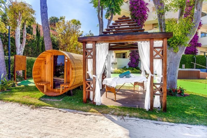 Vanity Hotel Golf 4*