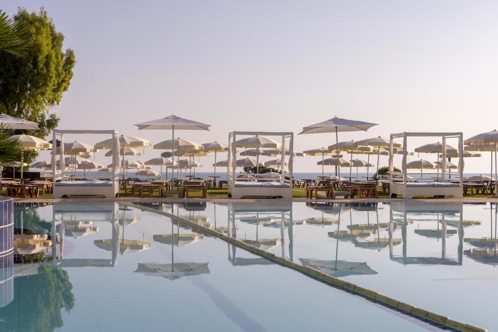 Capo Bay 4*