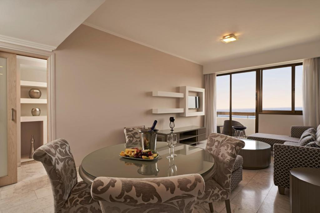 Atlantica Oasis Hotel 4*