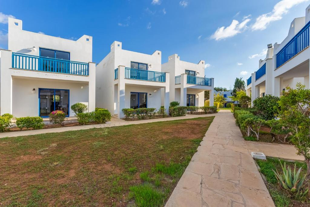 Marismare Apartments (Ex. Callisto Holiday Village) 4*