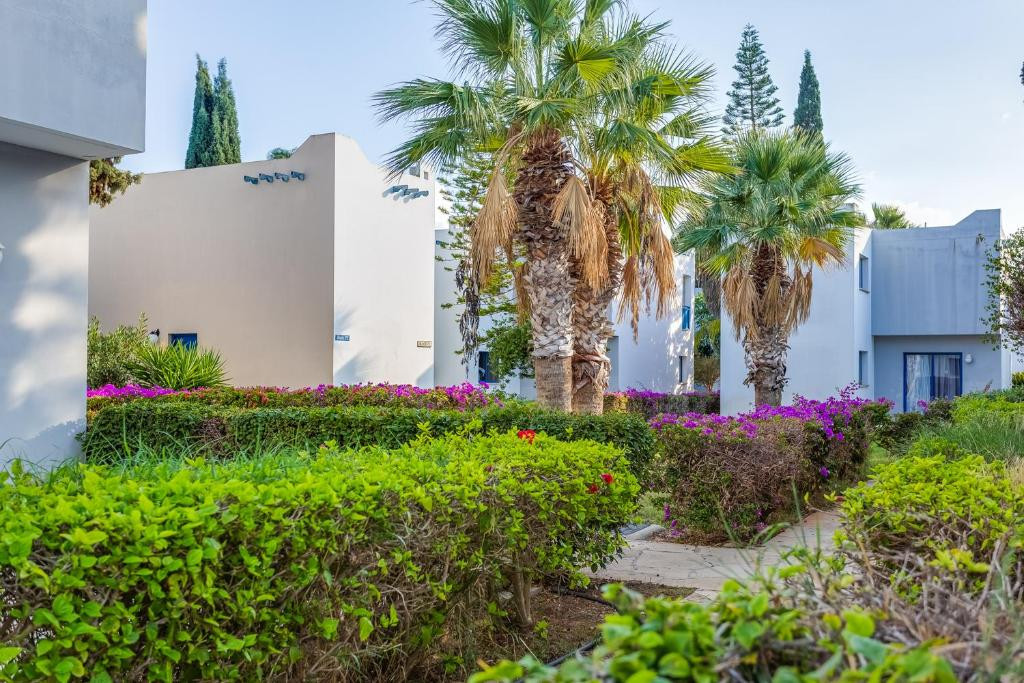 Marismare Apartments (Ex. Callisto Holiday Village) 4*
