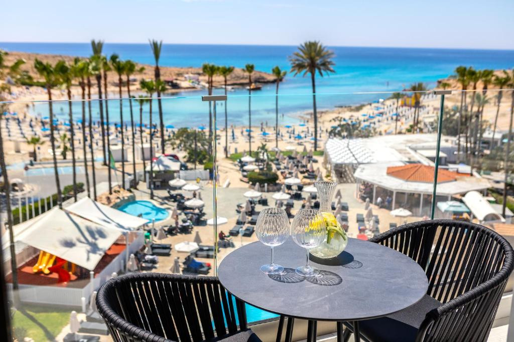Pavlo Napa Beach 4*