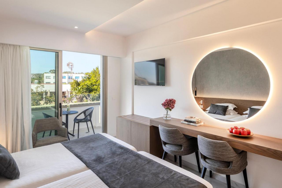 Pavlo Napa Beach 4*