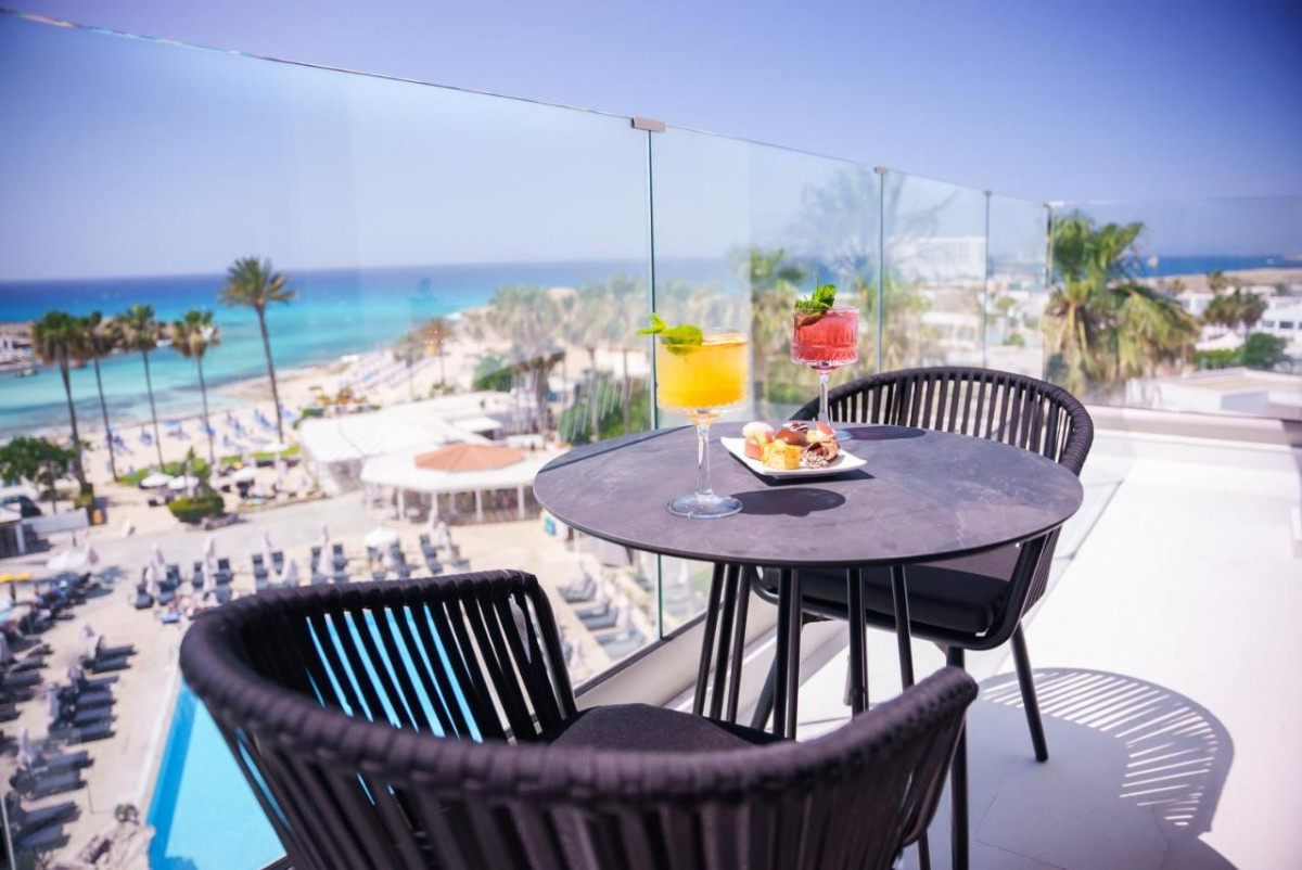 Pavlo Napa Beach 4*
