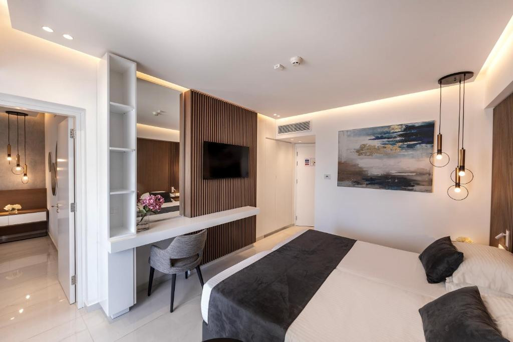 Pavlo Napa Beach 4*