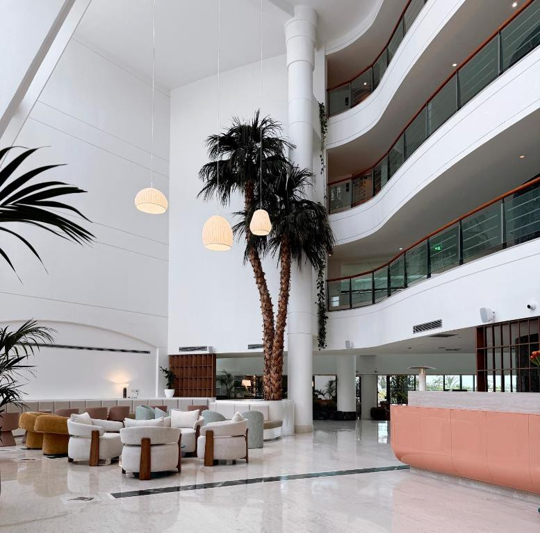 Imperial Island Resort (Ex. Louis Imperial Beach) 4*