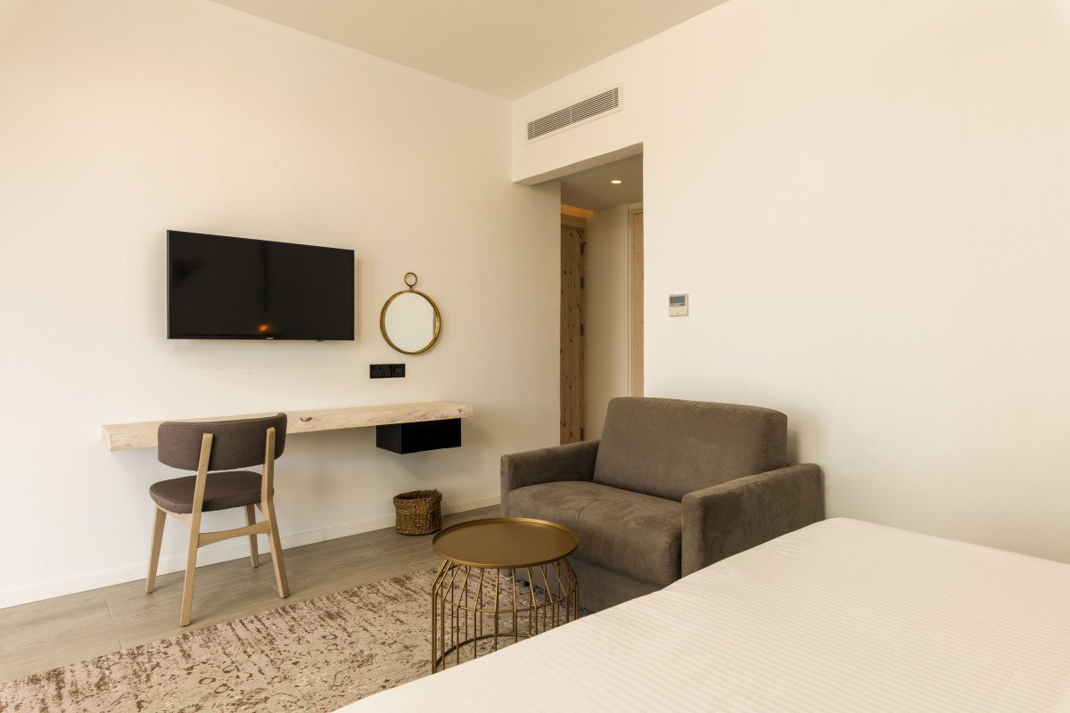 Abacus Suites 4*