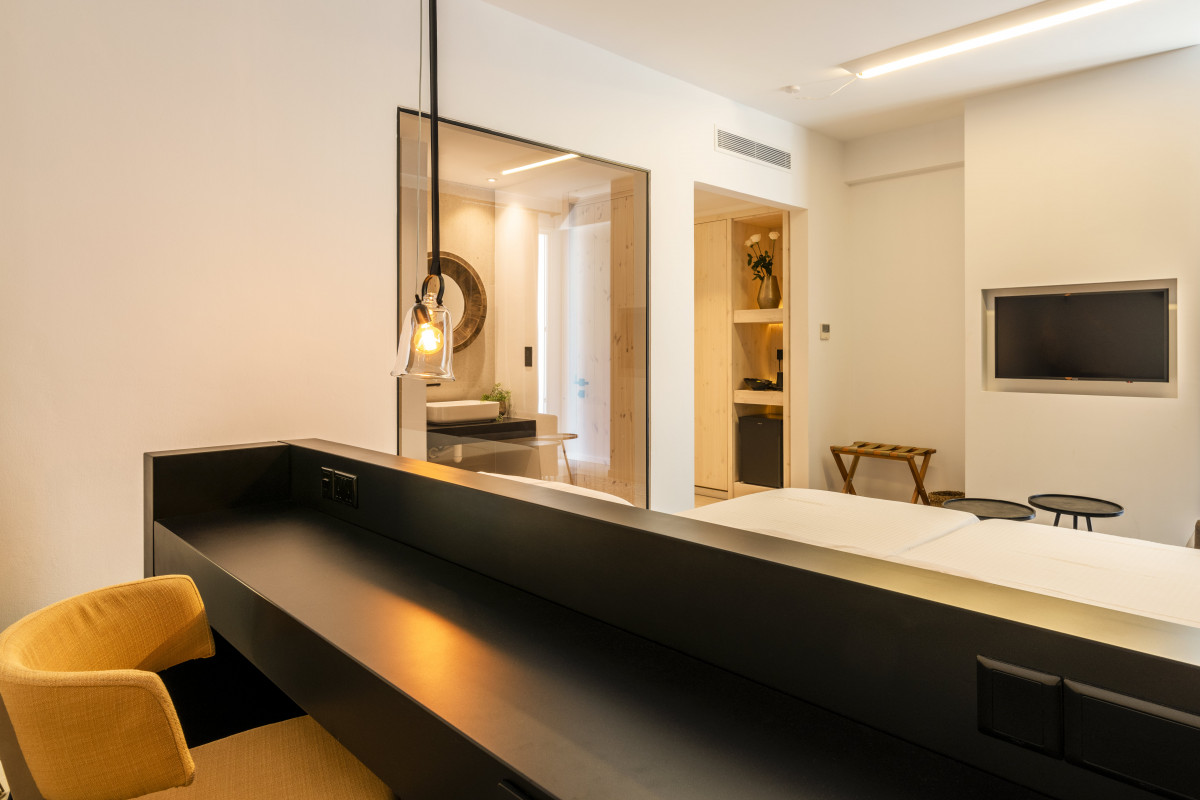 Abacus Suites 4*