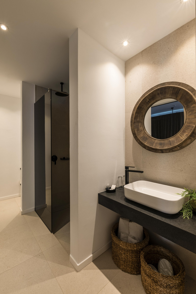 Abacus Suites 4*