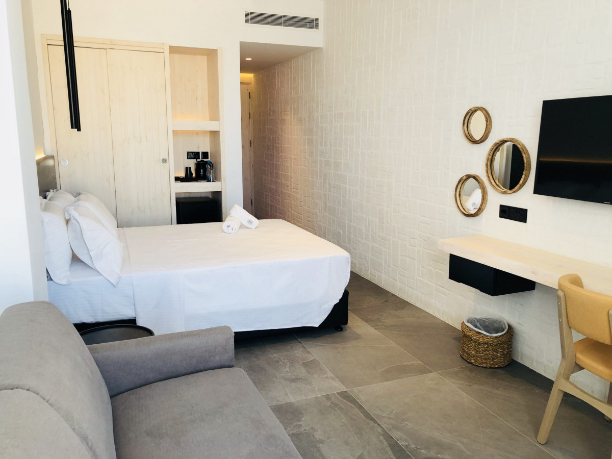 Abacus Suites 4*