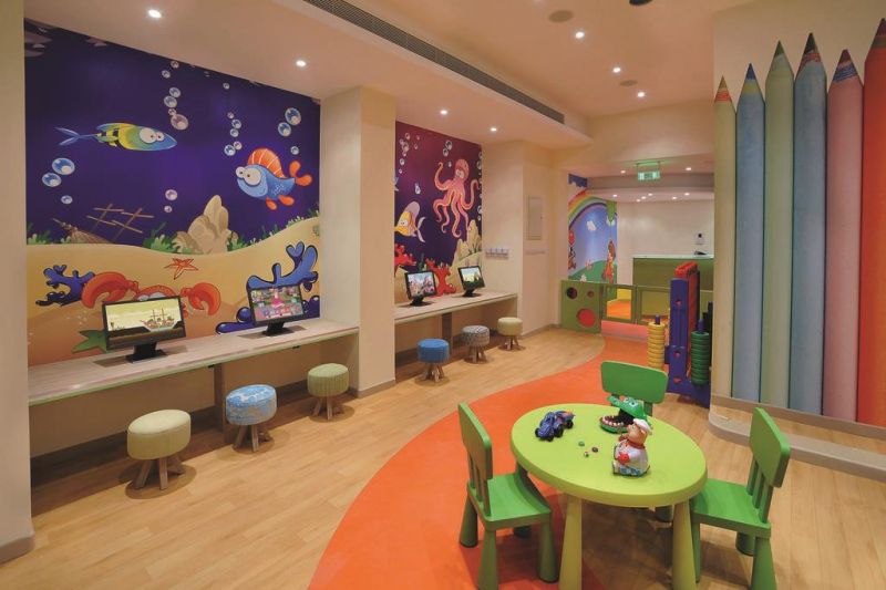 Alexander The Great Beach Hotel 4*