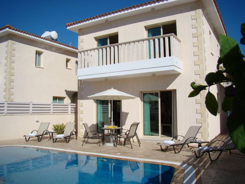 Amadora Luxury Villas 4*