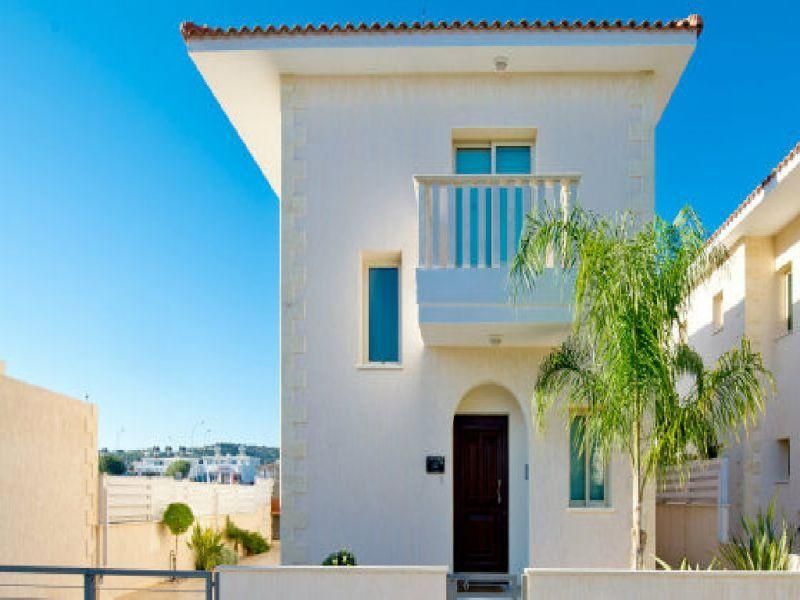 Amadora Luxury Villas 4*