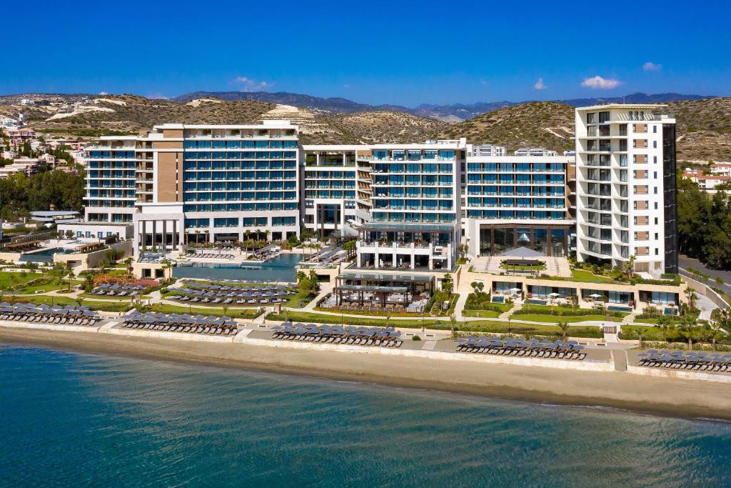 Amara Hotel 5*