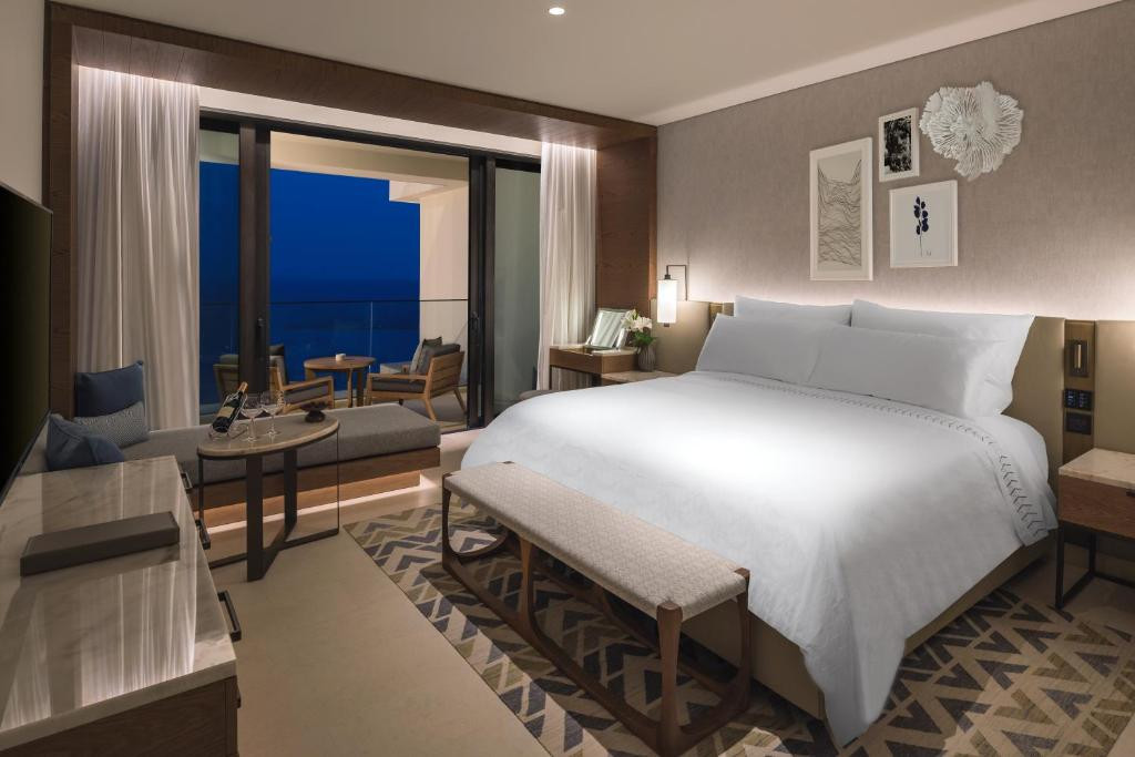 Amara Hotel 5*