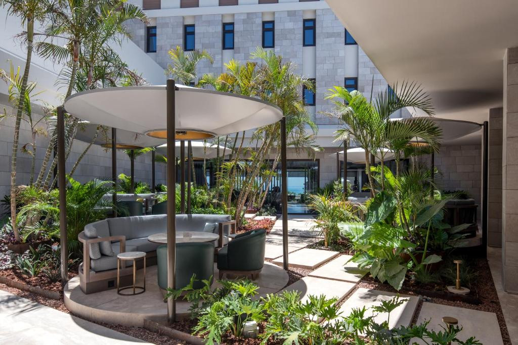 Amara Hotel 5*