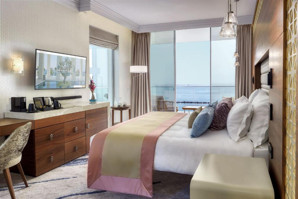 Amavi Hotel 5*