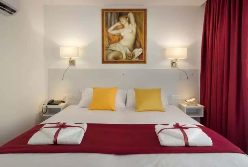Art & Wine Studios And Apts 3*