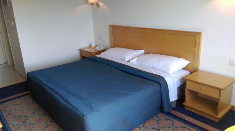 Europa Plaza Hotel 3*