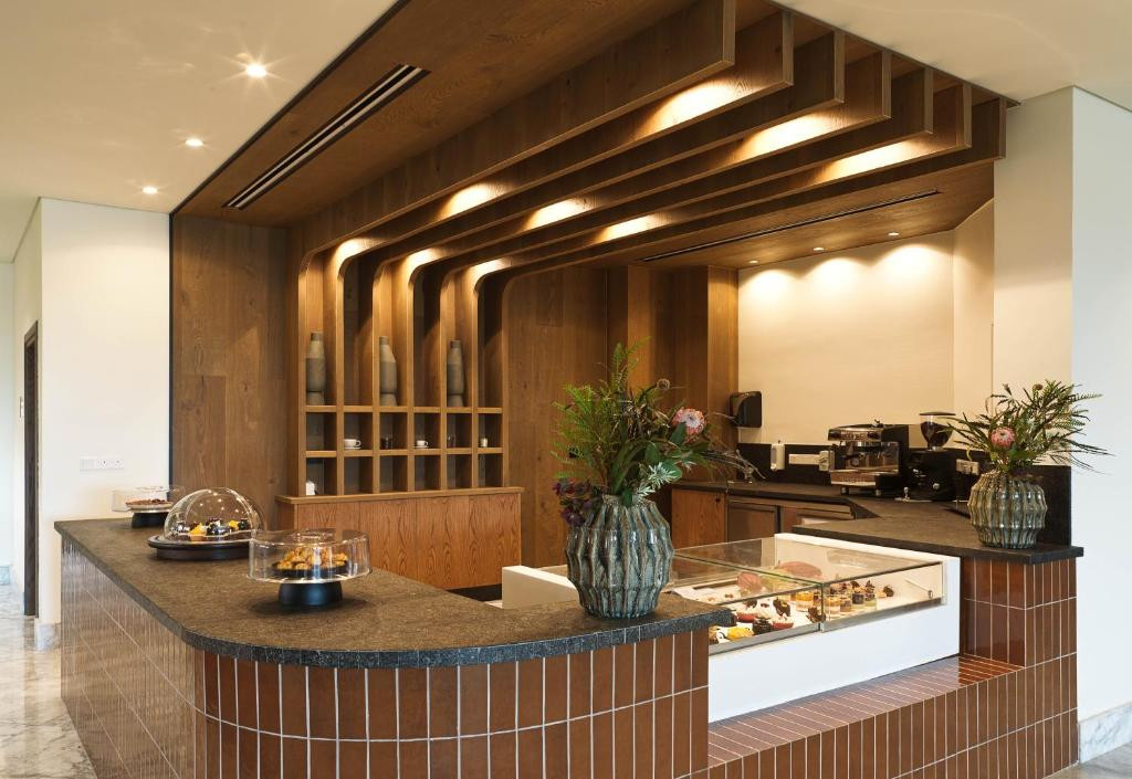 Grandresort Limassol 5*