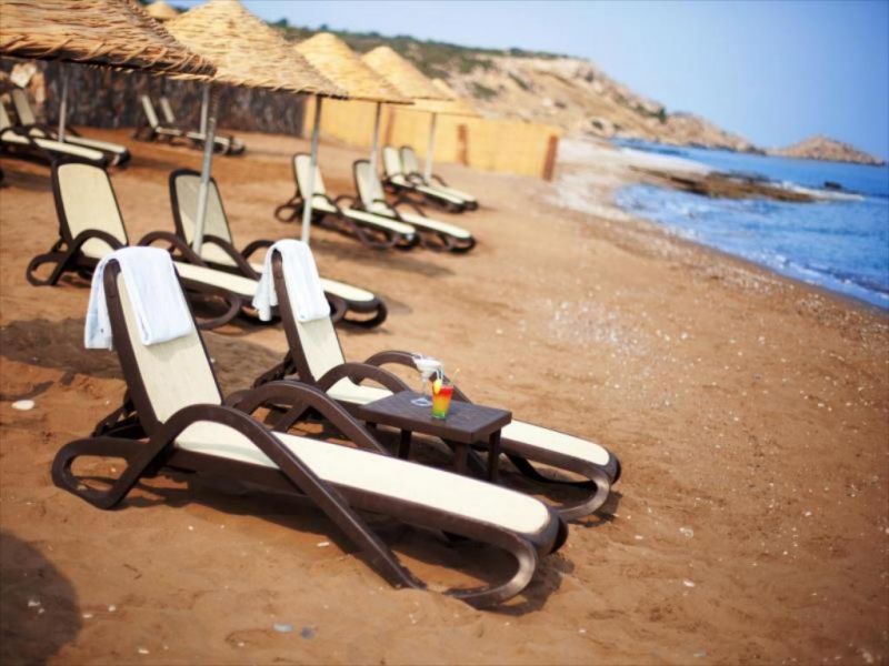 Korineum Golf & Beach Resort 5*