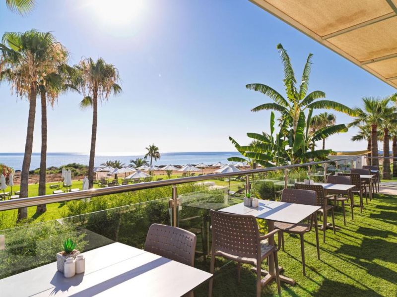 Leonardo Crystal Cove Hotel & Spa Adults Only 16+ 4*