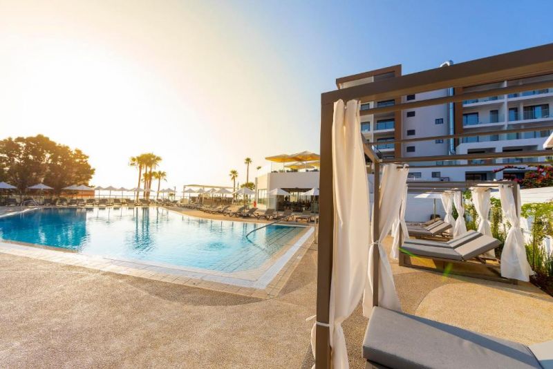 Leonardo Crystal Cove Hotel & Spa Adults Only 16+ 4*