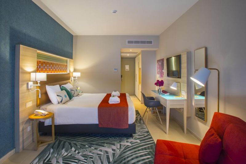 Leonardo Cypria Bay Club Resort 4*