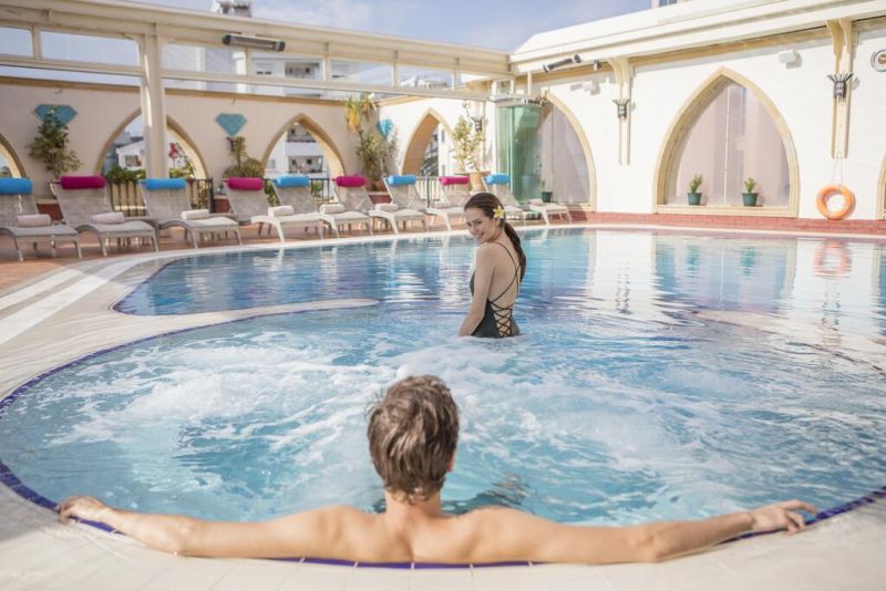 Merit Lefkosa Hotel & Casino 5*