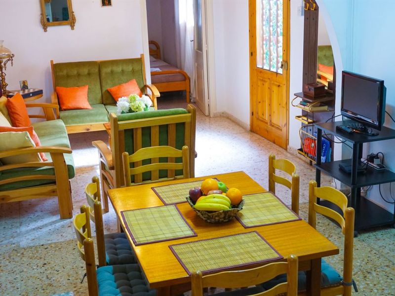 Olga Traditional House 2*