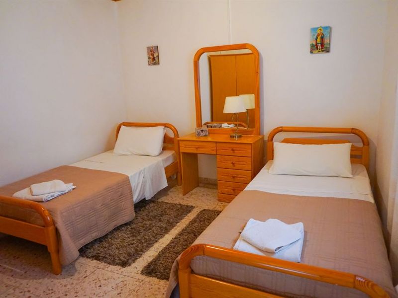 Olga Traditional House 2*