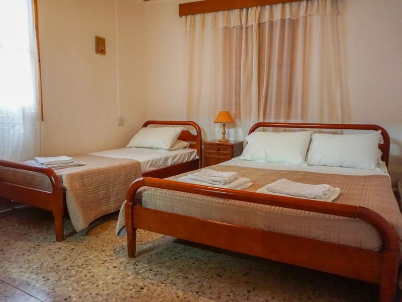 Olga Traditional House 2*
