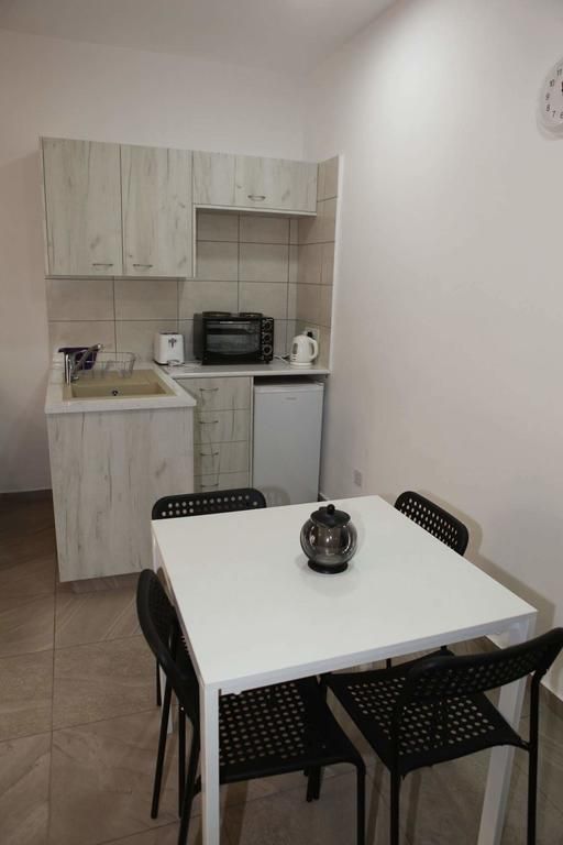 Polyxeni Hotel Apartments 2*