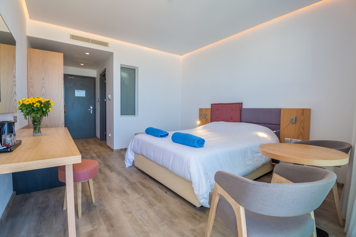 Protaras Plaza Hotel 3*
