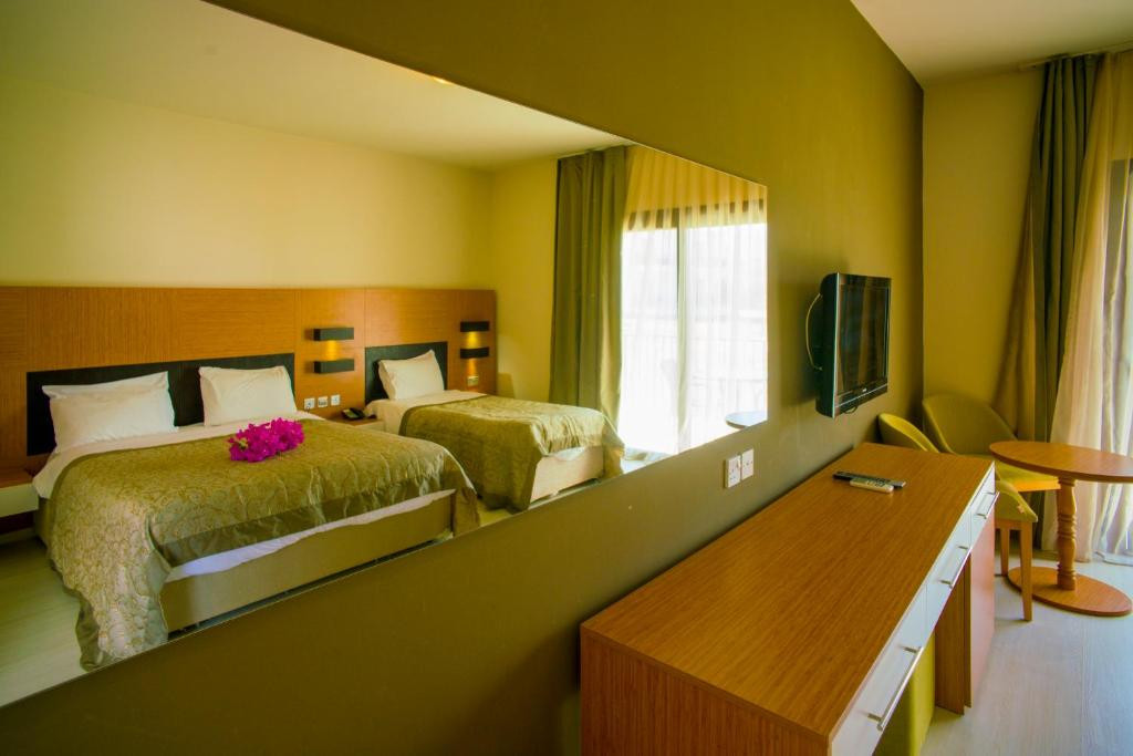Sempati Hotel 3*