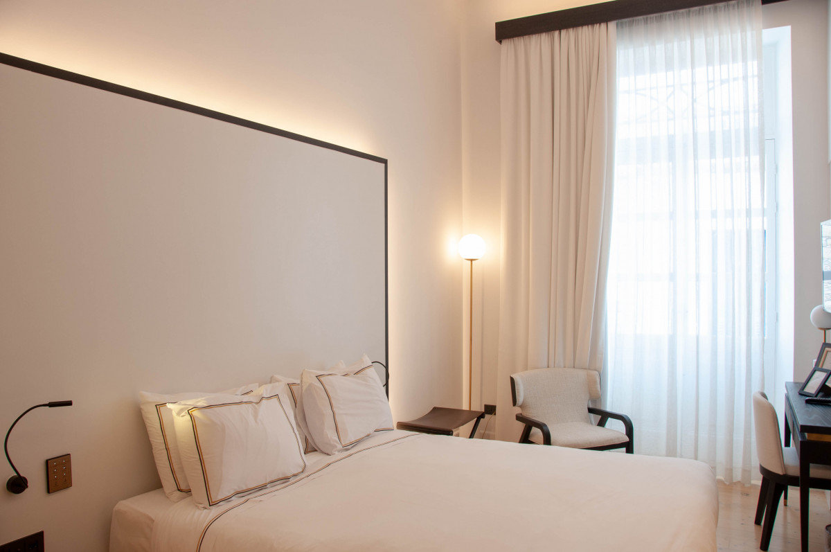 Sir Paul Boutique Hotel 3*