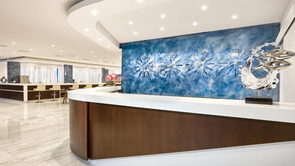 Gaia Sun N Blue Boutique Hotel 4*