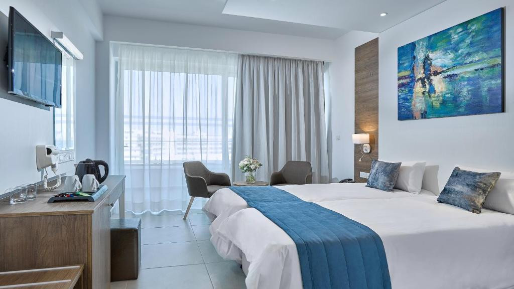 Gaia Sun N Blue Boutique Hotel 4*