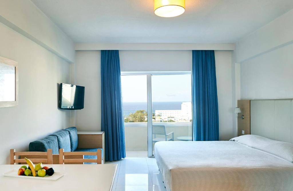 Sunrise Oasis Hotel 4*