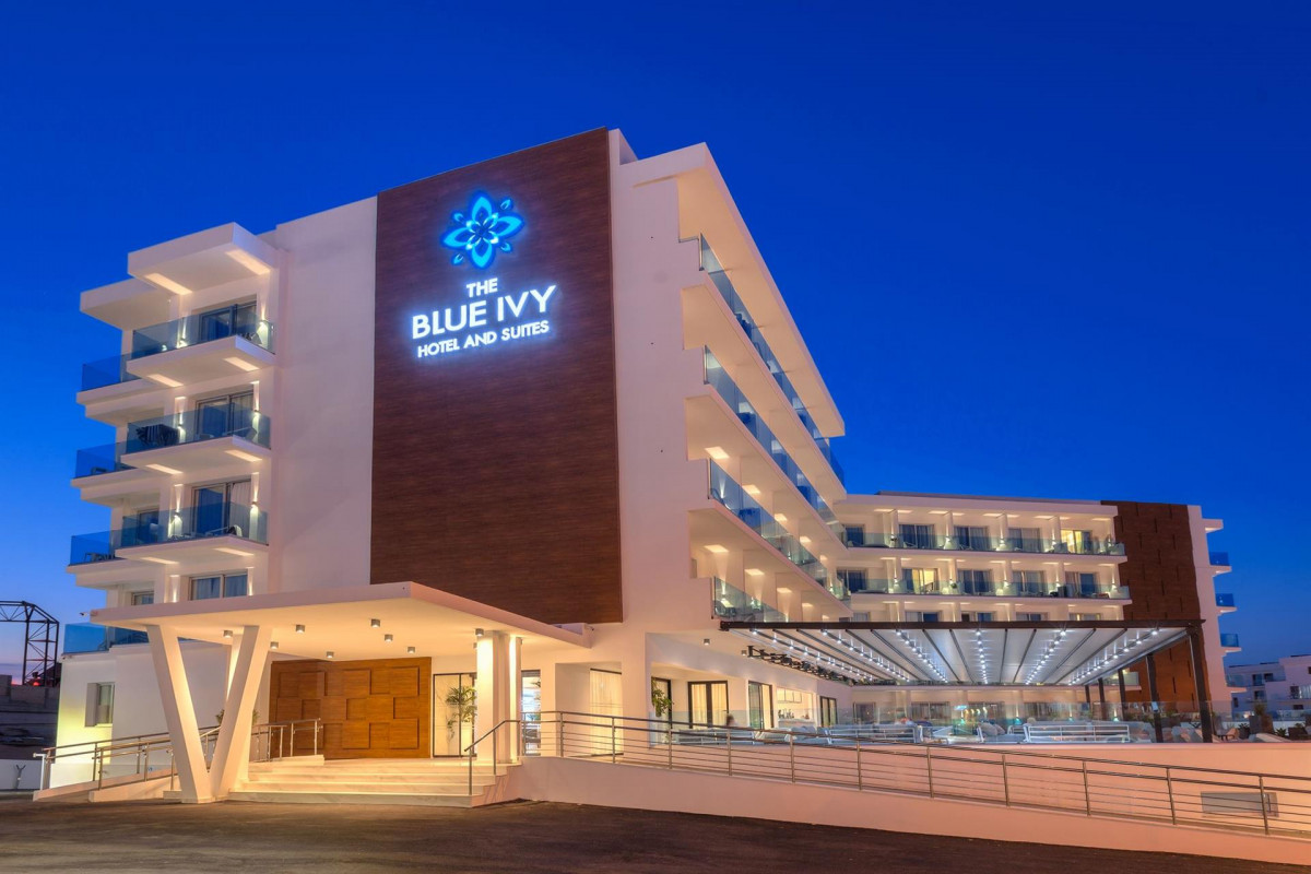 The Blue Ivy Hotel & Suites 4*