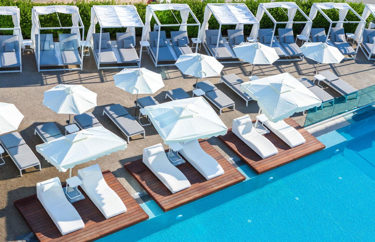 The Blue Ivy Hotel & Suites 4*