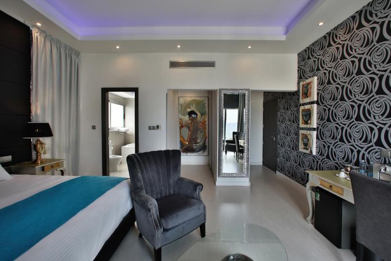 The Josephine Boutique 3*