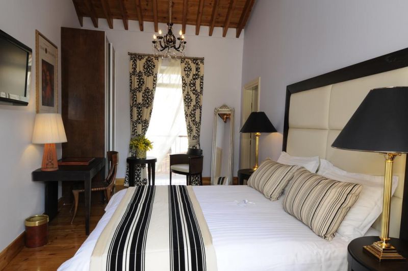 The Library Hotel 2*