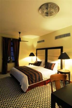 The Library Hotel 2*