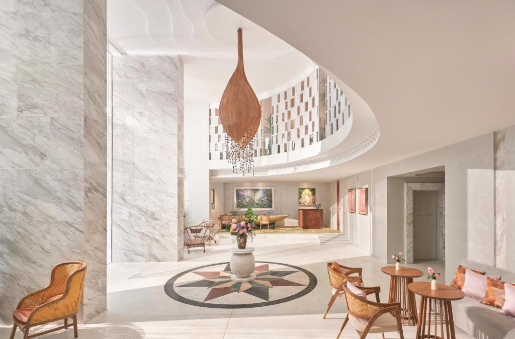 Silverland May Hotel 4*