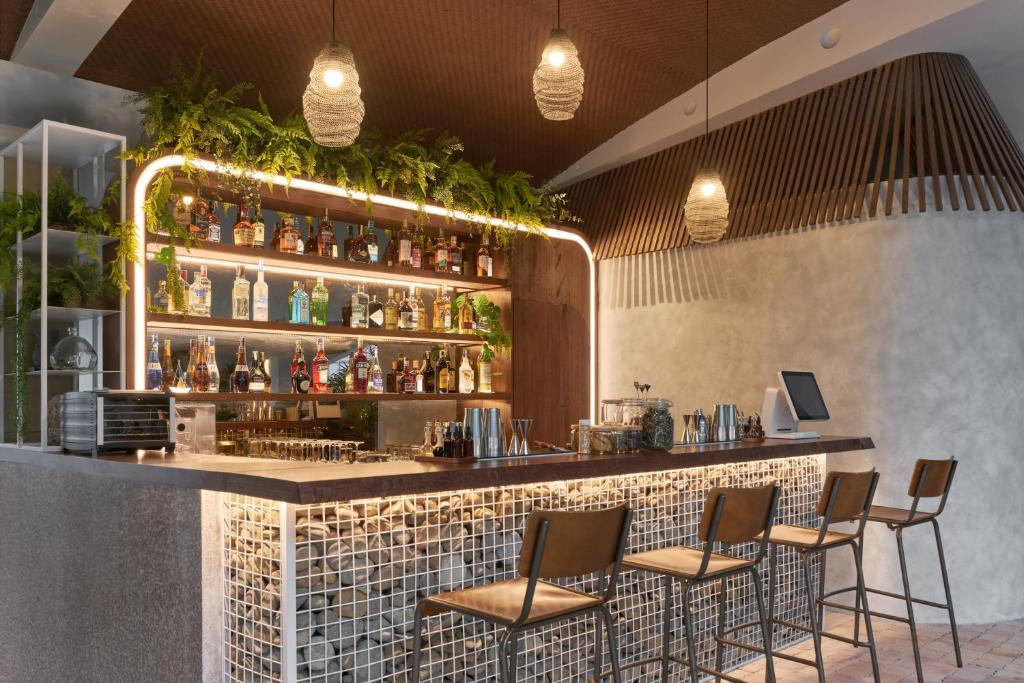 Silverland May Hotel 4*