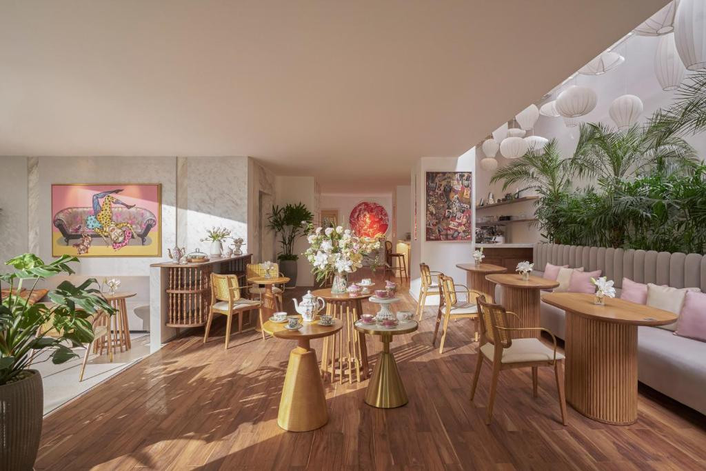 Silverland May Hotel 4*